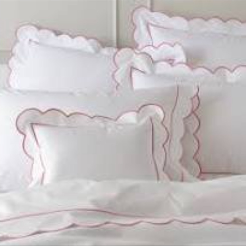 Matouk Luxury Linens 
scalloped edge twin set